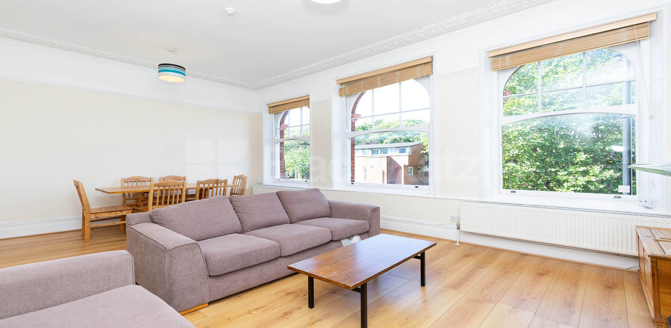 			VIRTUAL TOUR AVAILABLE!, 5 Bedroom, 1 bath, 1 reception Flat			 HIGHBURY PARK, HIGHBURY